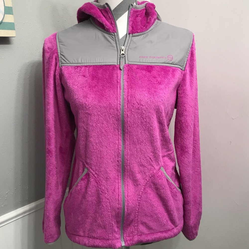 Soft 😍 jacket! (Fits XS Women’s/ Jr’s as well!)